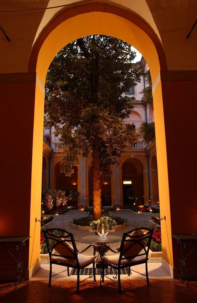 Palazzo Cardinal Cesi Hotel Rom